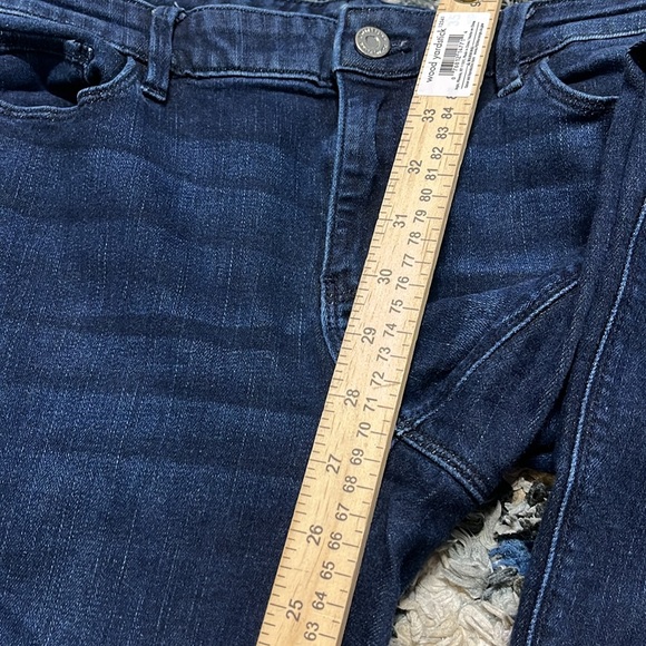 WHBM Crop Jeans Dark Stretch Denim Raw Hem Size 6 - Picture 7 of 8